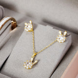 Uhura Gold Combo Pack Watch Set – Analog Watch, Bracelet, Necklace, Earrings For Women Gold Tone Jewelry & Timepiece Combo